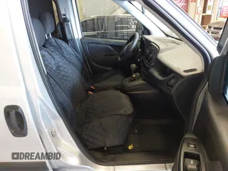 2018 Ram ProMaster City Cargo Van Tradesman SLT with VIN ZFBERFBBXJ6H41029, listed as a IAAI auction lot 41637826 with 82,386 mi miles. Bid and sale history available at carsss.com. Image 5.