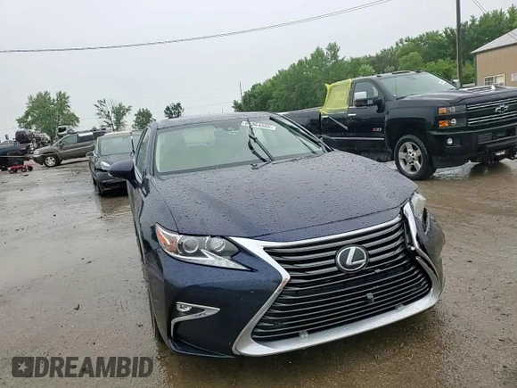 2017 Lexus ES 350 with VIN 58ABK1GG1HU047834, listed as a Copart auction lot 61964595 with 101,836 mi miles and Salvage title. Bid and sale history available at DreamBid. Image 13.