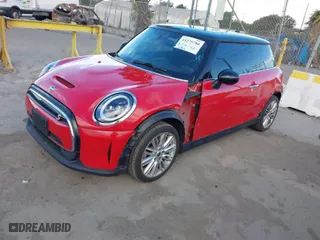 2024 MINI Hardtop 2 Door Cooper SE with VIN WMW13DJ07R2U39440, listed as a IAAI auction lot 41275780 with 16,009 mi miles. Bid and sale history available at carsss.com. Image 2.