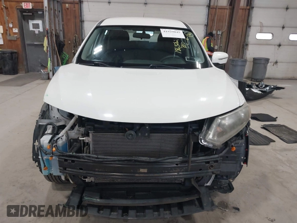 2015 Nissan Rogue SL with VIN 5N1AT2MV5FC874814, listed as a IAAI auction lot 41929845 with 186,321 mi miles. Bid and sale history available at carsss.com. Image 13.