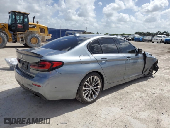 2021 BMW 5 Series 540i с VIN WBA53BJ08MWX03126, выставлен на аукционе Copart как лот 60490935 с пробегом 53 502 миль миль и Списание • Salvage title. История ставок и продаж доступна на DreamBid. Изображение 3.