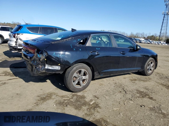 2021 Kia K5 LXS with VIN 5XXG14J24MG004513, listed as a Copart auction lot 51156805 with 22,469 mi miles and Salvage Title. Bid and sale history available at carsss.com. Image 3.