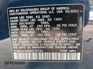 2022 Volkswagen Atlas SE z VIN 1V2KC2CA9NC216742, wystawiony jako IAAI lot #42406428 z przebiegiem 34 598 mil mil oraz . Historia ofert i sprzedaży dostępna na DreamBid. Obrazek 9.