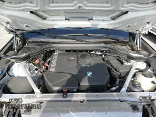 2024 BMW X4 xDrive30i z VIN 5UX33DT09R9U71062, wystawiony jako Copart lot #52200375 z przebiegiem 21 979 mil mil oraz Szkoda całkowita • Salvage title. Historia ofert i sprzedaży dostępna na DreamBid. Obrazek 12.