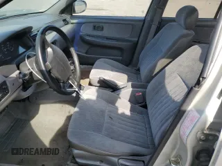 1996 Nissan Sentra XE z VIN 3N1AB41D5TL010573, wystawiony jako Copart lot #47284155 z przebiegiem 158 185 mil mil oraz Szkoda całkowita • Salvage title. Historia ofert i sprzedaży dostępna na DreamBid. Obrazek 7.