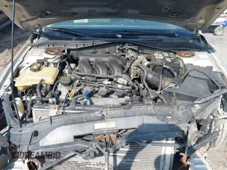 2007 Mazda 6 S Sport VE with VIN 1YVHP82D975M15189, listed as a IAAI auction lot 40605121 with 203,616 mi miles and . Bid and sale history available at carsss.com. Image 10.