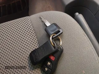 2018 Nissan Frontier SV z VIN 1N6DD0FV7JN718221, wystawiony jako IAAI lot #42118492 z przebiegiem 132 413 mil mil oraz . Historia ofert i sprzedaży dostępna na DreamBid. Obrazek 11.