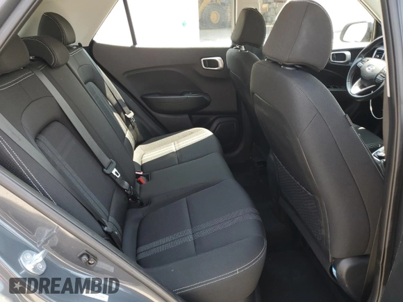 2023 Hyundai Venue Limited with VIN KMHRC8A39PU249336, listed as a Copart auction lot 55129695 with 32,438 mi miles and Non Repairable. Bid and sale history available at DreamBid. Image 11.