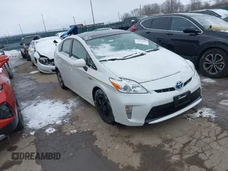 2013 Toyota Prius One with VIN JTDKN3DU1D5617151, listed as a IAAI auction lot 41602568 with 86,318 mi miles. Bid and sale history available at carsss.com. Image 1.