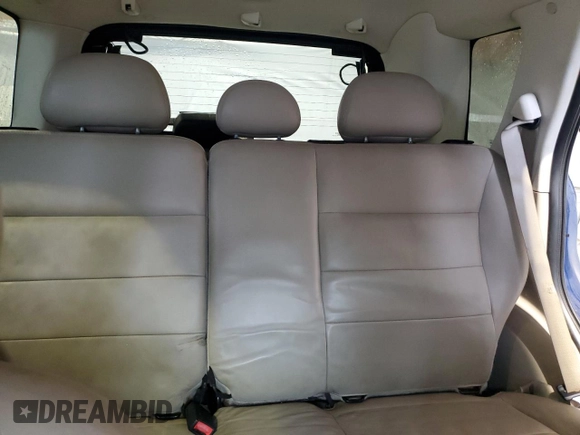 2008 Ford Escape Hybrid z VIN 1FMCU49H88KC22475, wystawiony jako Copart lot #56979175 z przebiegiem 213 622 mil mil oraz Nie do naprawy • Non repairable. Historia ofert i sprzedaży dostępna na DreamBid. Obrazek 10.
