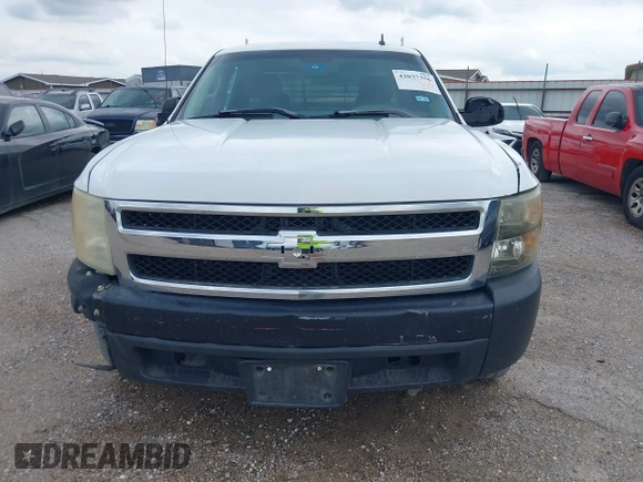 2007 Chevrolet Silverado 1500 LT w/1LT with VIN 1GCEC19077Z540649, listed as a IAAI auction lot 42037356 with 226,277 mi miles. Bid and sale history available at carsss.com. Image 12.