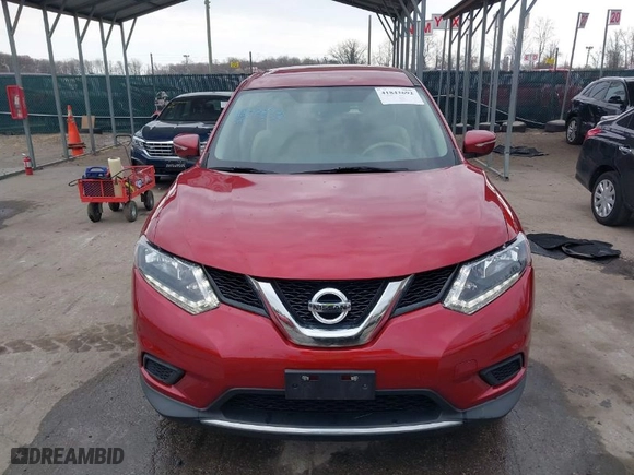 2015 Nissan Rogue SL with VIN 5N1AT2MV0FC891679, listed as a IAAI auction lot 41842692 with 203,256 mi miles. Bid and sale history available at carsss.com. Image 12.