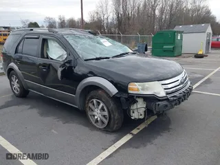 2008 Ford Taurus X SEL with VIN 1FMDK02W28GA45128, listed as a IAAI auction lot 41083496 with 177,171 mi miles. Bid and sale history available at carsss.com. Image 1.