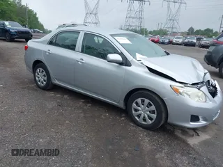 2010 Toyota Corolla z VIN JTDBU4EEXA9098654, wystawiony jako IAAI lot #42258441 z przebiegiem 167 140 mil mil oraz . Historia ofert i sprzedaży dostępna na DreamBid. Obrazek 1.