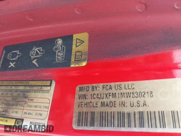2021 Jeep Wrangler Unlimited Rubicon with VIN 1C4JJXFM1MW830218, listed as a IAAI auction lot 39934037 with Not provided miles and . Bid and sale history available at DreamBid. Image 9.