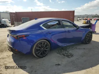 2025 Lexus IS with VIN JTHBZ1B2XS5083105, listed as a Copart auction lot 44640305 with 724 mi miles and Salvage Title. Bid and sale history available at carsss.com. Image 3.