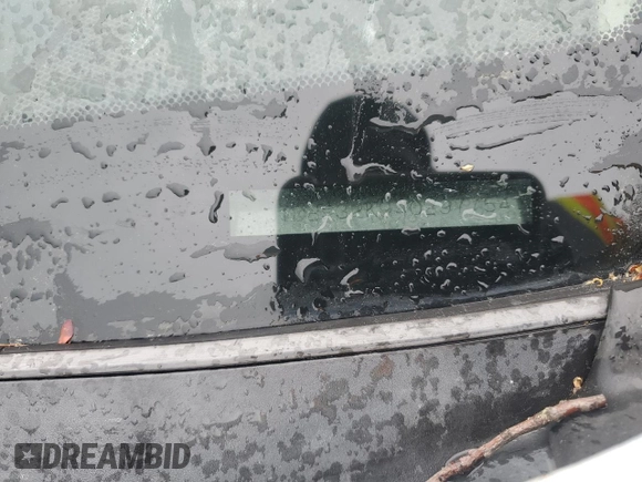 2004 Toyota Camry LE z VIN JTDBE32K940297754, wystawiony jako Copart lot #55809155 z przebiegiem 232 092 mil mil oraz Szkoda całkowita • Salvage title. Historia ofert i sprzedaży dostępna na DreamBid. Obrazek 12.