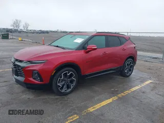 2021 Chevrolet Blazer RS z VIN 3GNKBKRS1MS526890, wystawiony jako IAAI lot #42072714 z przebiegiem 86 396 mil mil oraz . Historia ofert i sprzedaży dostępna na DreamBid. Obrazek 21.