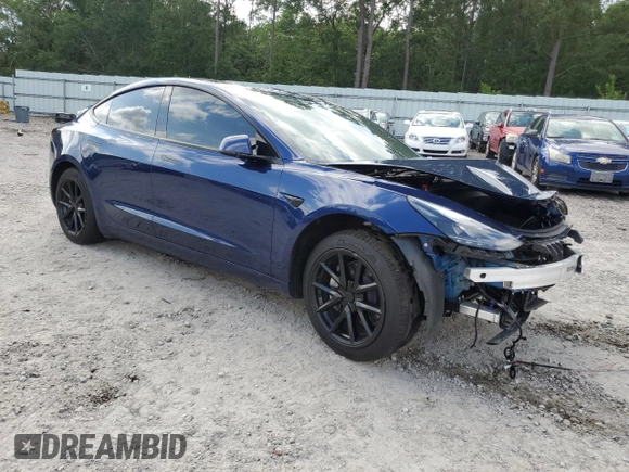 2023 Tesla Model 3 z VIN 5YJ3E1EA6PF692248, wystawiony jako Copart lot #58831805 z przebiegiem 18 607 mil mil oraz Szkoda całkowita • Salvage title. Historia ofert i sprzedaży dostępna na DreamBid. Obrazek 4.