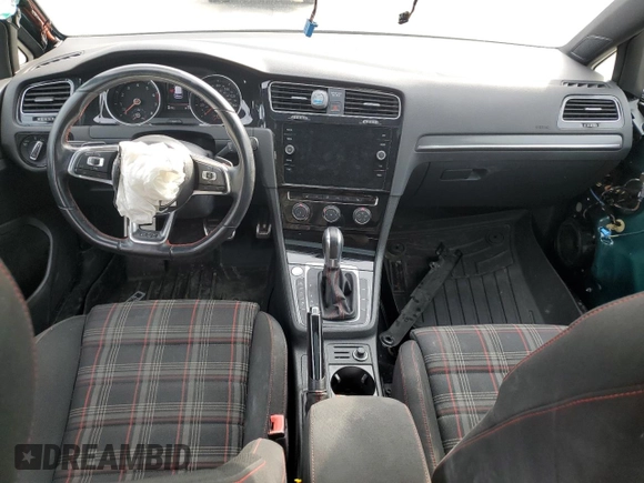2018 Volkswagen Golf GTI S with VIN 3VW447AU7JM262674, listed as a Copart auction lot 44511004 with 86,712 mi miles. Bid and sale history available at carsss.com. Image 8.