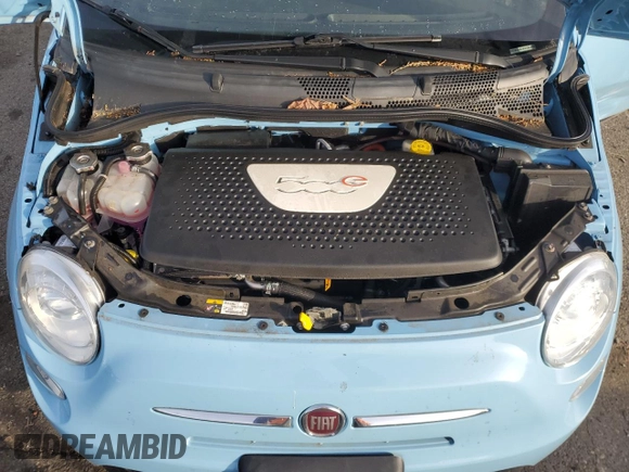 2015 FIAT 500e с VIN 3C3CFFGE4FT603419, выставлен на аукционе Copart как лот 85686474 с пробегом Не указан миль и Списание • Salvage title. История ставок и продаж доступна на DreamBid. Изображение 11.