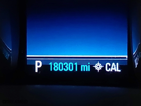 2013 Chevrolet Malibu LT with VIN 1G11E5SA3DF265015, listed as a IAAI auction lot 41400138 with 180,301 mi miles. Bid and sale history available at carsss.com. Image 7.