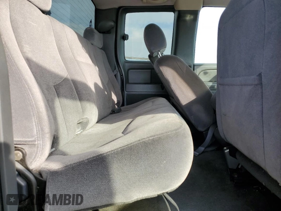 2005 GMC New Sierra 1500 SL with VIN 1GTEC19VX5Z347758, listed as a Copart auction lot 42574015 with 0 mi miles and Non Repairable. Bid and sale history available at carsss.com. Image 10.
