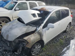 2007 Nissan Versa 1.8 S with VIN 3N1BC13E27L451797, listed as a Copart auction lot 48040635 with 0 mi miles and Non Repairable. Bid and sale history available at carsss.com. Image 1.
