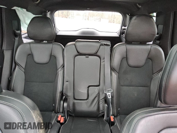 2017 Volvo XC90 R-Design with VIN YV4A22PM8H1145518, listed as a Copart auction lot 81578964 with 68,534 mi miles and Clean Title. Bid and sale history available at carsss.com. Image 10.