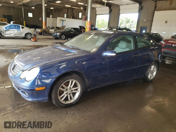 2002 Mercedes-Benz C 230/260/280/320 with VIN WDBRN47J62A223461, listed as a Copart auction lot 61325495 with 92,348 mi miles and Clean title. Bid and sale history available at DreamBid. Image 1.