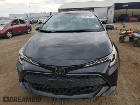 2022 Toyota Corolla Hatchback SE with VIN JTNB4MBEXN3189352, listed as a Copart auction lot 60824874 with 12,862 mi miles and Clean Title. Bid and sale history available at carsss.com. Image 5.