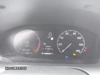 2024 Honda HR-V EX-L with VIN 3CZRZ2H75RM716780, listed as a IAAI auction lot 42476438 with 11,605 mi miles and . Bid and sale history available at DreamBid. Image 7.