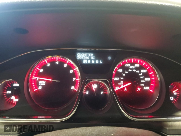 2014 GMC Acadia SLT with VIN 1GKKRRKD3EJ110582, listed as a Copart auction lot 44424785 with 208,586 mi miles and Salvage Title. Bid and sale history available at carsss.com. Image 9.