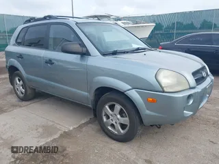2005 Hyundai Tucson GL with VIN KM8JM12B15U180906, listed as a IAAI auction lot 42379489 with Not provided miles and . Bid and sale history available at DreamBid. Image 1.