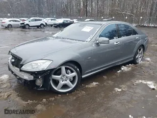2012 Mercedes-Benz S-Class S 550 with VIN WDDNG7DB8CA431860, listed as a IAAI auction lot 41567341 with 93,729 mi miles. Bid and sale history available at carsss.com. Image 18.