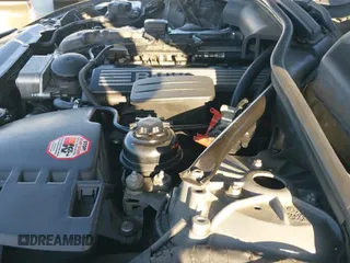 2007 BMW 5 Series 525i с VIN WBANE53507CW60783, выставлен на аукционе IAAI как лот 42259642 с пробегом 279 348 миль миль и . История ставок и продаж доступна на DreamBid. Изображение 12.