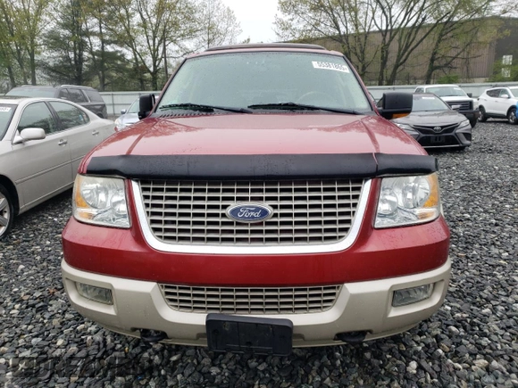 2005 Ford Expedition Eddie Bauer with VIN 1FMFU18565LA25281, listed as a Copart auction lot 55381865 with 134,204 mi miles and Clean title. Bid and sale history available at DreamBid. Image 5.