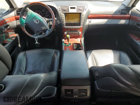 2012 Lexus LS 460 с VIN JTHCL5EFXC5014542, выставлен на аукционе Copart как лот 61530695 с пробегом 159 811 миль миль и Списание • Salvage title. История ставок и продаж доступна на DreamBid. Изображение 8.
