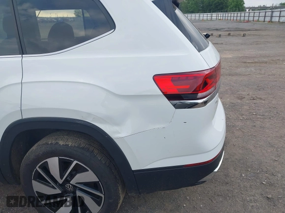 2025 Volkswagen Atlas SE with VIN 1V2HR2CAXSC505813, listed as a IAAI auction lot 42149407 with 19,160 mi miles and . Bid and sale history available at DreamBid. Image 18.