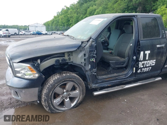 2017 Ram 1500 SLT z VIN 1C6RR7GT3HS504796, wystawiony jako IAAI lot #42389885 z przebiegiem 204 813 mil mil oraz . Historia ofert i sprzedaży dostępna na DreamBid. Obrazek 6.