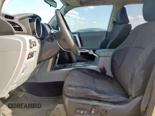 2012 Toyota 4Runner SR5 with VIN JTEZU5JR8C5045969, listed as a Copart auction lot 62117925 with 275,313 mi miles and Clean title. Bid and sale history available at DreamBid. Image 7.