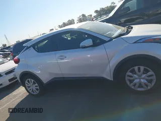2019 Toyota C-HR XLE with VIN JTNKHMBX4K1058916, listed as a IAAI auction lot 41296963 with 113,290 mi miles. Bid and sale history available at carsss.com. Image 13.