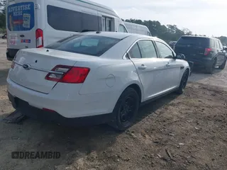 2018 Ford Police Interceptor с VIN 1FAHP2MK1JG107272, выставлен на аукционе IAAI как лот 41908229 с пробегом 100 969 миль миль и . История ставок и продаж доступна на DreamBid. Изображение 4.