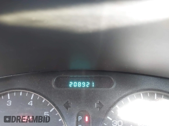 2004 Oldsmobile Alero GL1 z VIN 1G3NL52E94C189058, wystawiony jako IAAI lot #41224615 z przebiegiem 208 921 mil mil oraz . Historia ofert i sprzedaży dostępna na DreamBid. Obrazek 15.