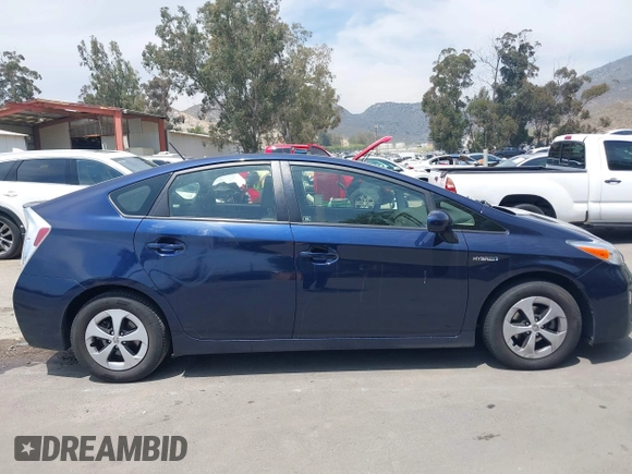 2015 Toyota Prius Four with VIN JTDKN3DU0F0460986, listed as a IAAI auction lot 42153819 with 148,479 mi miles. Bid and sale history available at carsss.com. Image 13.
