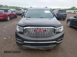 2017 GMC Acadia Denali z VIN 1GKKNXLS8HZ135349, wystawiony jako IAAI lot #42288358 z przebiegiem 130 093 mil mil oraz . Historia ofert i sprzedaży dostępna na DreamBid. Obrazek 12.
