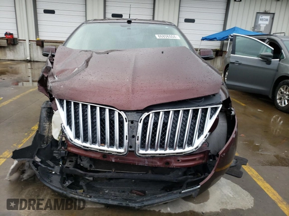 2012 Lincoln MKX with VIN 2LMDJ6JK2CBL18934, listed as a Copart auction lot 86806504 with 83,228 mi miles and Salvage Title. Bid and sale history available at carsss.com. Image 5.