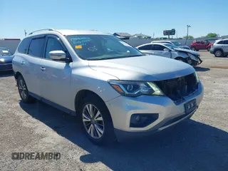 2019 Nissan Pathfinder SL with VIN 5N1DR2MM5KC589690, listed as a IAAI auction lot 42072152 with 123,579 mi miles and . Bid and sale history available at DreamBid. Image 1.