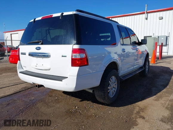 2013 Ford Expedition EL XLT with VIN 1FMJK1J58DEF12950, listed as a IAAI auction lot 40992286 with 185,786 mi miles. Bid and sale history available at carsss.com. Image 4.