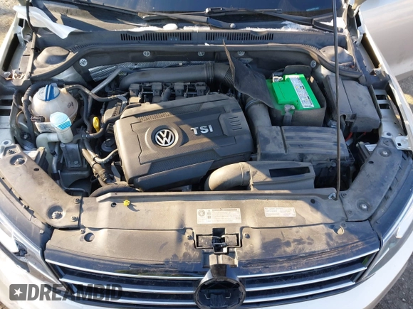 2016 Volkswagen Jetta Sedan 1.8T SEL with VIN 3VWL07AJ0GM313695, listed as a IAAI auction lot 41523515 with 94,212 mi miles. Bid and sale history available at carsss.com. Image 10.